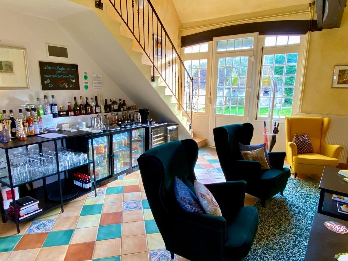 Sans Souci Bed And Breakfast Luxe Heated Pool And Restaurant Luzille Экстерьер фото