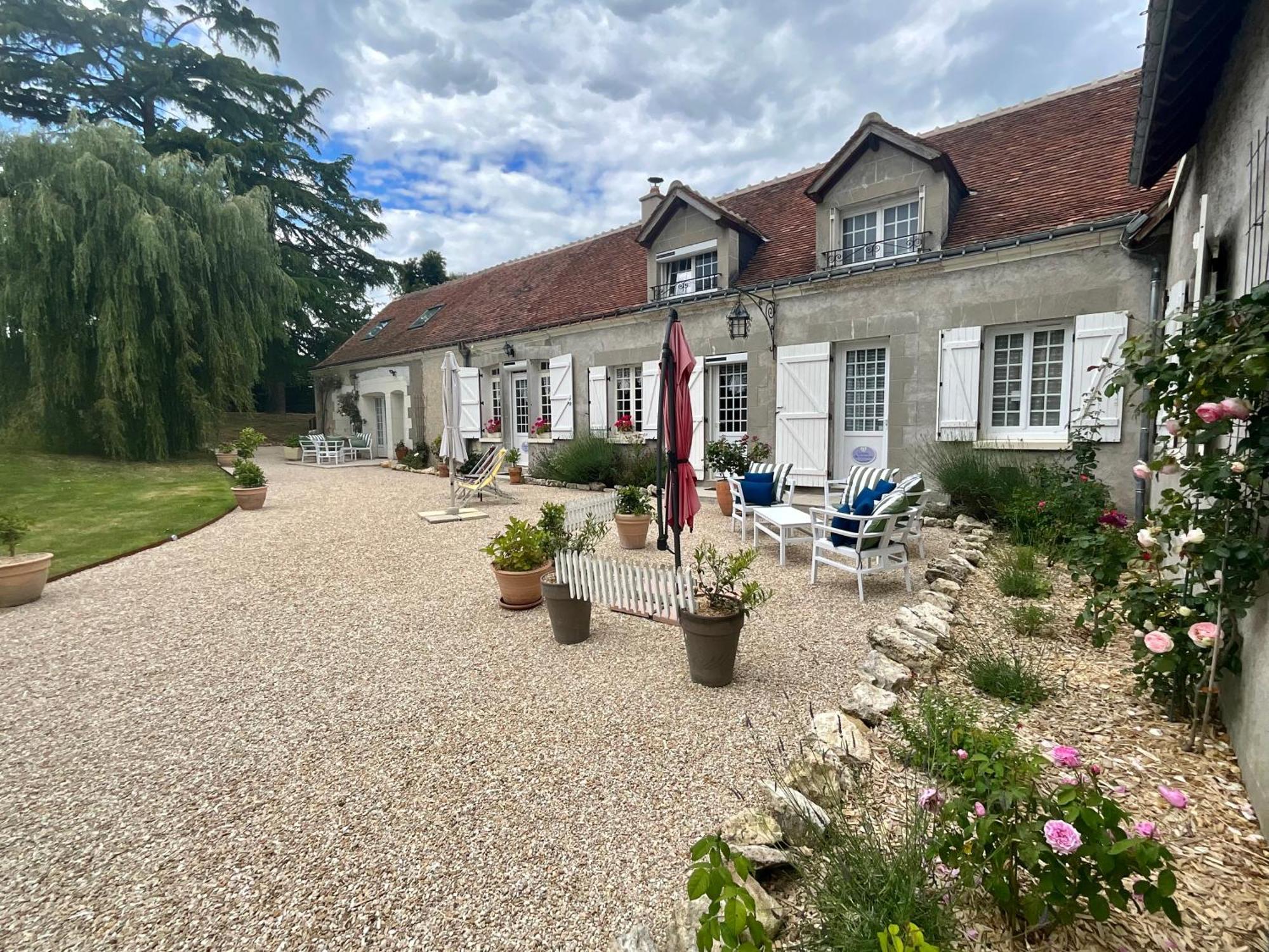 Sans Souci Bed And Breakfast Luxe Heated Pool And Restaurant Luzille Экстерьер фото