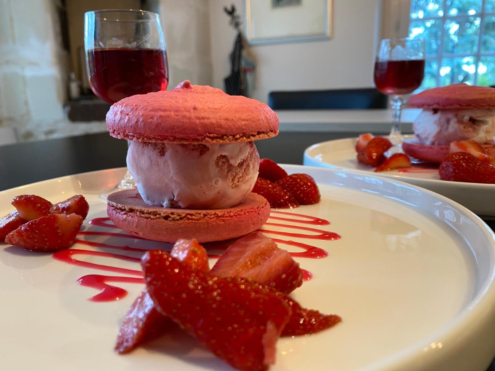 Sans Souci Bed And Breakfast Luxe Heated Pool And Restaurant Luzille Экстерьер фото